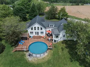 Hillcrest Cottage with Private Pool, Hot tub - Image 2
