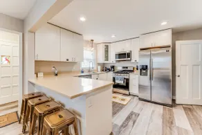 Experience Minneapolis, 4Bedroom, Entire House, AC - Image 4
