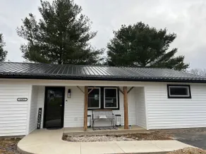 Whispering Pines Relax in complete comfort - Image 5