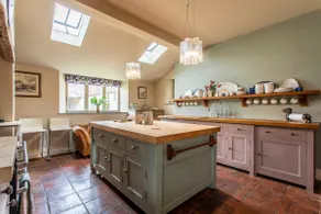 Charming Historic Home with Swimming Pool & Garden - Image 5