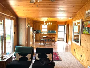 The Duck Pad - Cozy cabin on Sand Lake. - Image 3