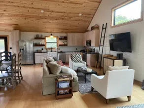 Thistle Rock Ranch Compound: Two 3 Bedroom Houses - Image 3