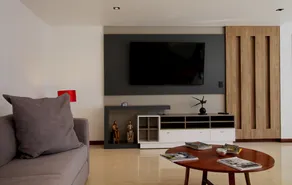 Rent an exclusive villa with a pool - Image 2