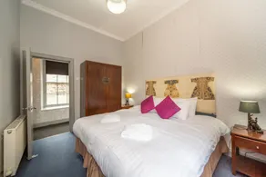 Royal Mile, Edinburgh - 2 Bedroom Apartment - Image 5