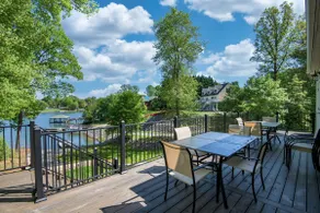 Castaway Cove -Lake Norman Waterfront Home with Private Dock - Image 5