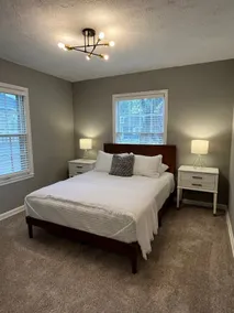 Mid Century Charmer in the heart of College Hill - Image 4