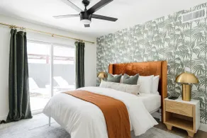 ✧ Modern & Bright 5BD w/ Jacuzzi and BBQ, pets OK! - Image 4