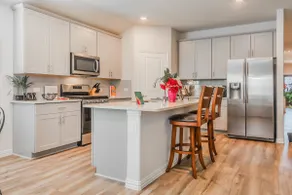 New 4b/3b Home close to Downtown Ft Worth - Image 4