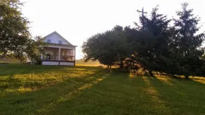 Windy Hill Cottage w/ Pond - Image 2