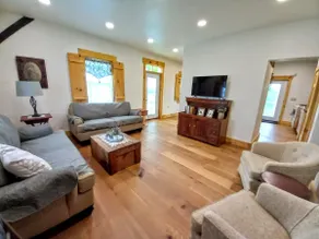 Windy Hill Cottage w/ Pond - Image 4