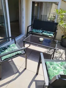 La Dolce Vita Nîmoise Terrasse 100 m des Arènes - Image 5