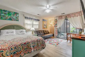Boho Studio in Sea Trail, Sunset Beach - Image 3