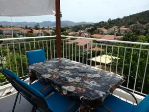 Beautiful roof top apartment free laundry service - Image 2