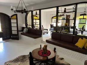 Cheerful townhouse with a swimming pool. - Image 5