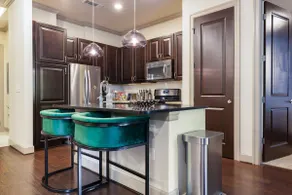 Peaceful Luxury in the Heart of Buckhead. - Image 3