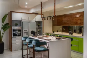 Maison De Mare, 4BR Central Luxury Beach Residence - Image 4