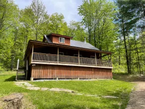 Mount Anthony Cabin - Image 2