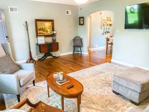 The Aviary Cottage:  Bunkbed, Near Playground, Swing, Full Fence, Central to all - Image 2