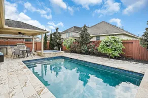 Lavender Wonder - 6 Bdrm, 3.5 bath with pool & spa - Image 3