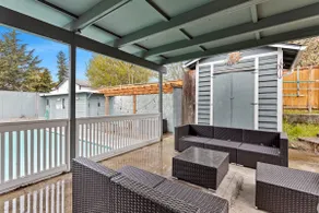 Beautiful midcentury with pool and A/C (central) - Image 3