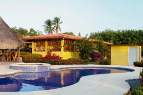 Cheerful 3 bedroom countryside Villa with pool - Image 2