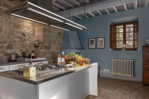 Exclusive Villa near San Gimignano with pool - Image 4