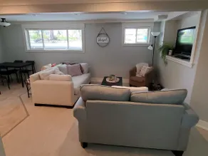 Cozy & Bright 3 Bedroom, 2 Bath Basement Suite - Image 2