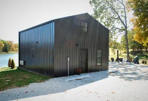 4 Modern Lakeside Cabins/Hermann, MO - Image 2