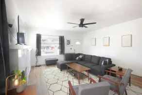 Charming Home I Walk to Tower District I 600 Mbps - Image 2