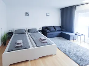 ALFA Stuttgart City Apartment AC Balcony 6 people - Image 2