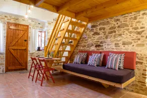 Lavrio stone house 5 min from the centre/port - Image 5