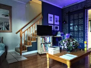 Seaside 4 Bedroom Downtown Duplex Farmhouse - Image 2