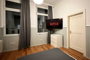 Quiet office apartment with kitchen - Image 3