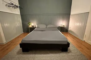 Quiet office apartment with kitchen - Image 2