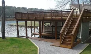 Cheerful waterfront cottage with a fire pit - Image 4