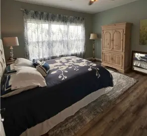 Luxury Home- The Lake Daze Hideaway at Smith Lake - Image 2
