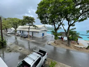 Apartment in the Central Village of Fare Huahine - Image 2