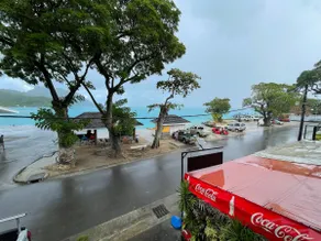 Apartment in the Central Village of Fare Huahine - Image 5