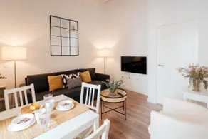 One&Lux Puñonrostro Bright Minimalist Central Home - Image 3
