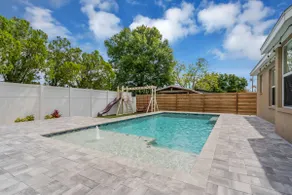 Coastal Farmhouse - 3/2 with heated saltwater pool - Image 2