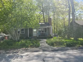 Delightful Getaway Cottage in Giants Neck Heights Beach Community - Image 4