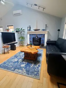Delightful Getaway Cottage in Giants Neck Heights Beach Community - Image 5