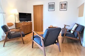 3Bedroom-Quiet-Spacious-Quality 4to6beds PARKINGx2 - Image 2
