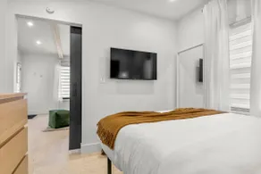 Private Luxury Tiny Home - Image 5