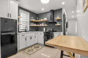 Private Luxury Tiny Home - Image 3