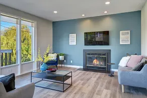 Lake Union Waterfront 2BR | Large Balcony Sleeps 6 - Image 3