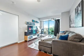Central condo in heart of Liberty Village +parking - Image 2
