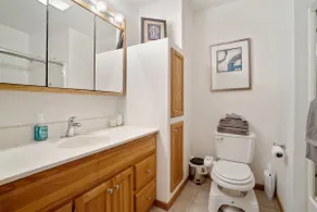 👨‍👩‍👦‍👦 Family Getaway 2BR/2BA w/ Sauna+Air Hockey+Bar - Image 4