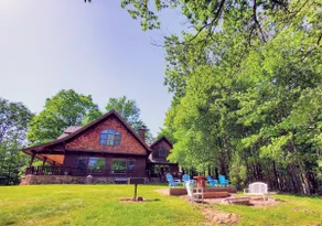 Dowling Lakefront Lodge: Dock, Game Room, Firepit - Image 2