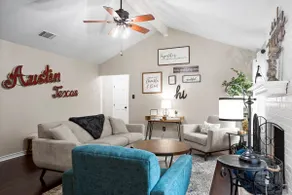 ★ Contemporary 3BR Ranch in S. Central Austin ★ - Image 3